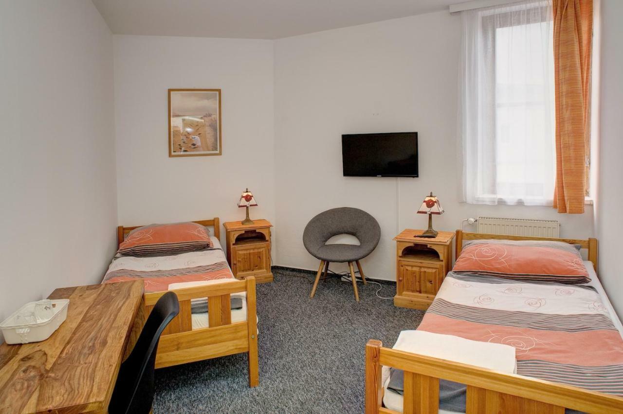 Pension Pegast Ceske Budejovice Exterior foto