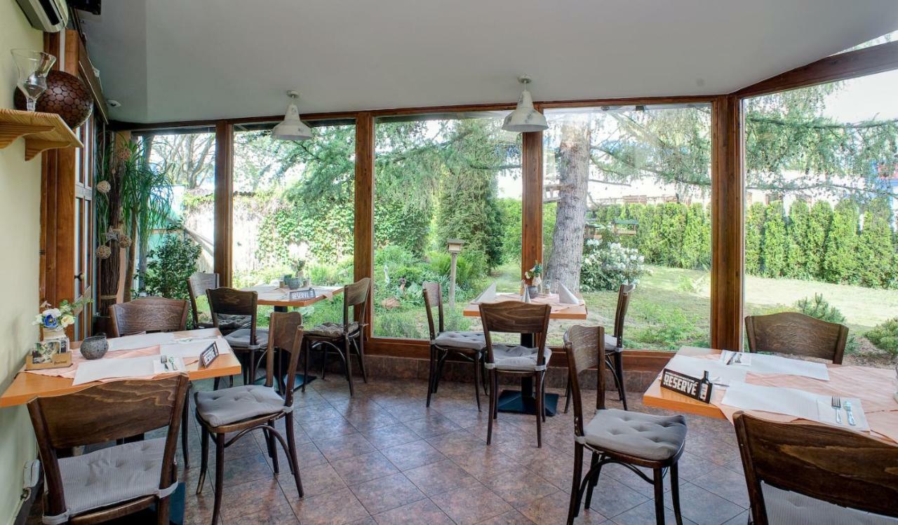 Pension Pegast Ceske Budejovice Exterior foto